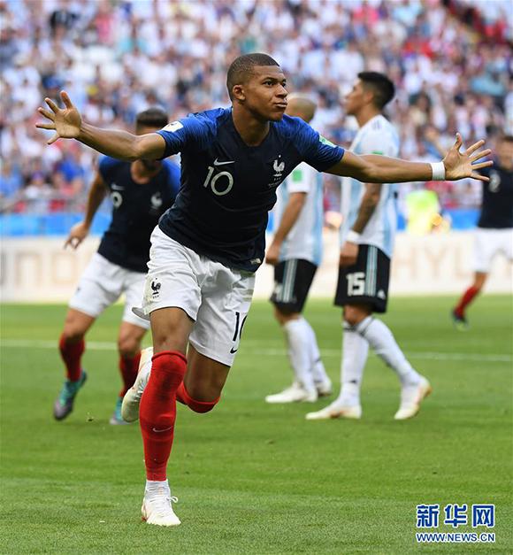 第五人格新晋一姐，初登赛场便已奠定统治地位，新时装在路上了！