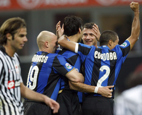 惨败上海后！广东队被逼补强，朱芳雨下重本，强挖NBA乐透中锋？